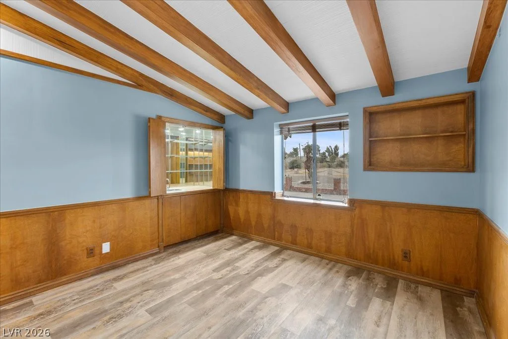 2211 Edgewood, Las Vegas, NV 89102