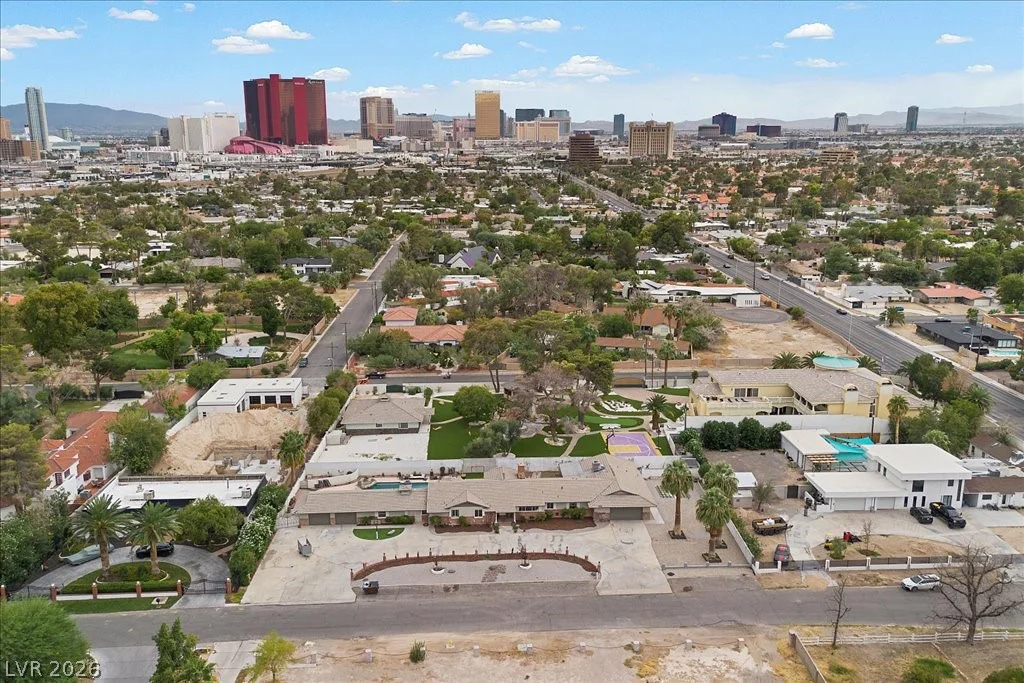 2211 Edgewood, Las Vegas, NV 89102