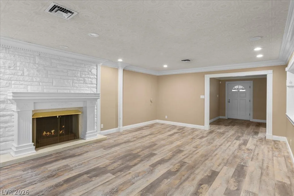 2211 Edgewood, Las Vegas, NV 89102