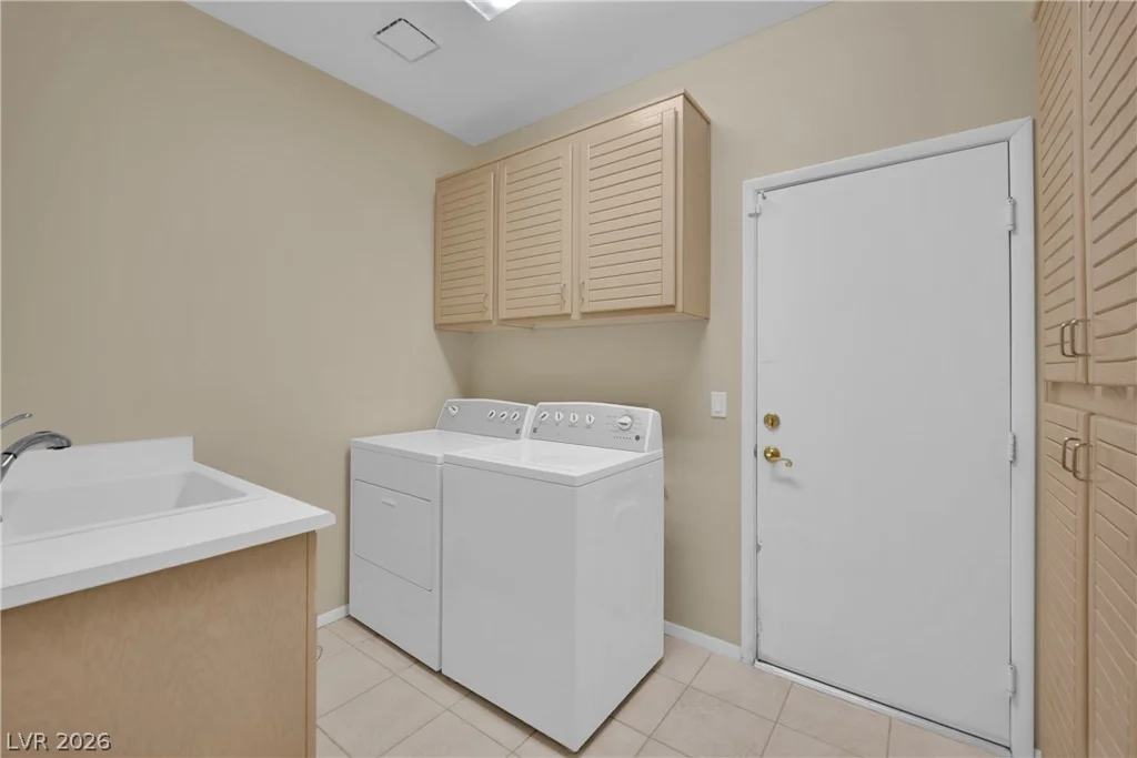 3755 Broadmead, Las Vegas, NV 89147