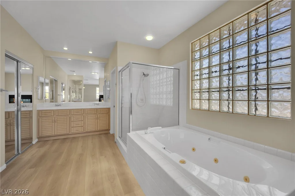 3755 Broadmead, Las Vegas, NV 89147
