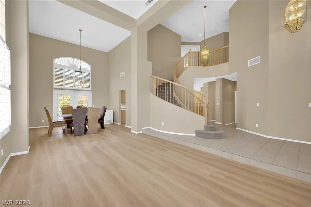 3755 Broadmead, Las Vegas, NV 89147