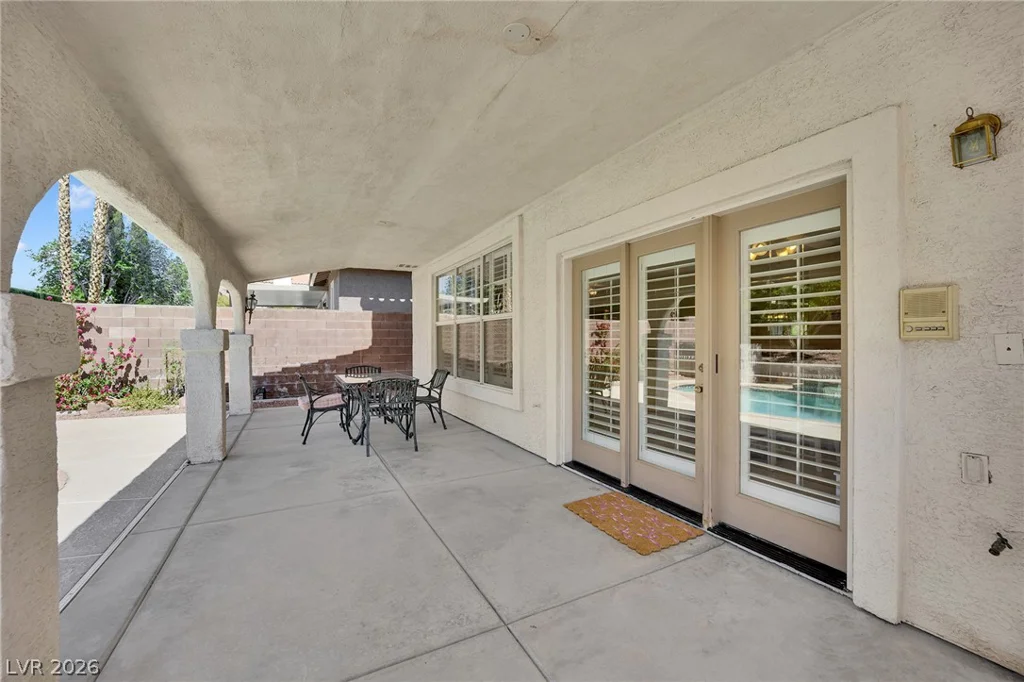 3755 Broadmead, Las Vegas, NV 89147