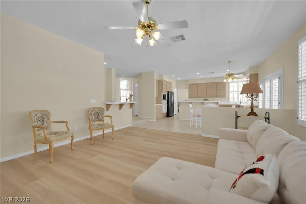 3755 Broadmead, Las Vegas, NV 89147