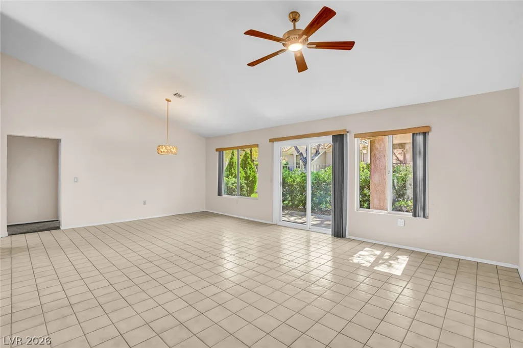 8613 Millsboro, Las Vegas, NV 89134