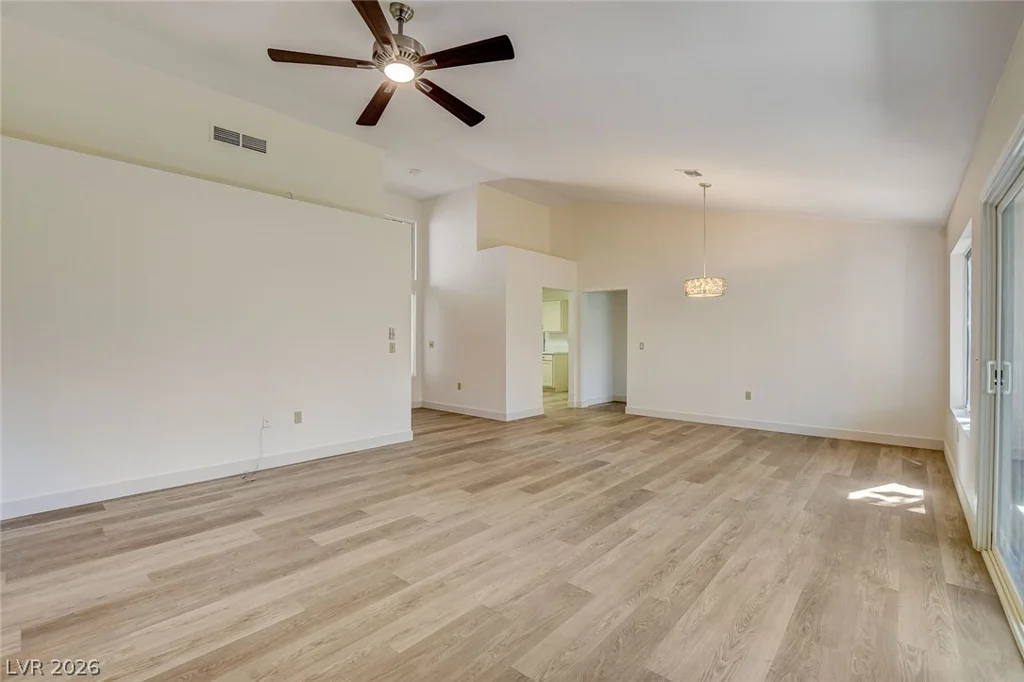8613 Millsboro, Las Vegas, NV 89134