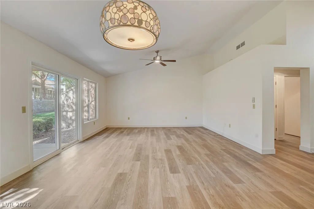 8613 Millsboro, Las Vegas, NV 89134