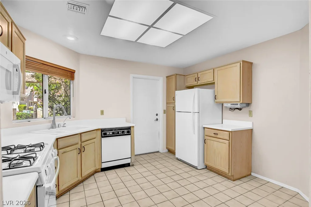 8613 Millsboro, Las Vegas, NV 89134