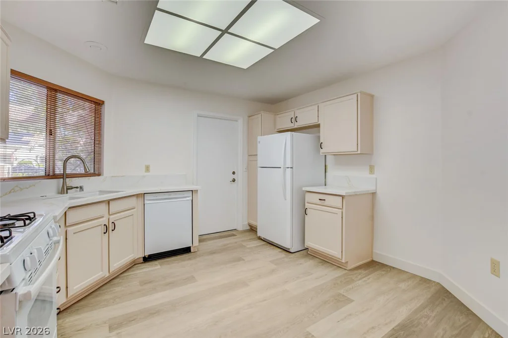 8613 Millsboro, Las Vegas, NV 89134