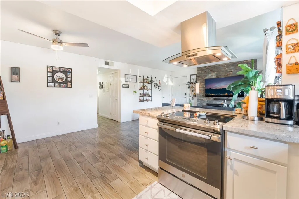 7200 Pirates Cove, Las Vegas, NV 89145