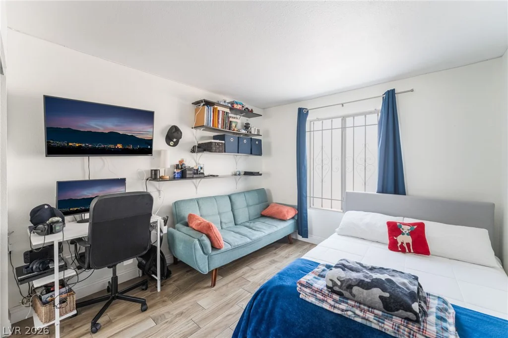 7200 Pirates Cove, Las Vegas, NV 89145