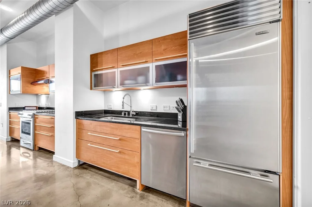 200 Hoover, Las Vegas, NV 89101