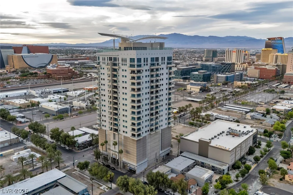 200 Hoover, Las Vegas, NV 89101