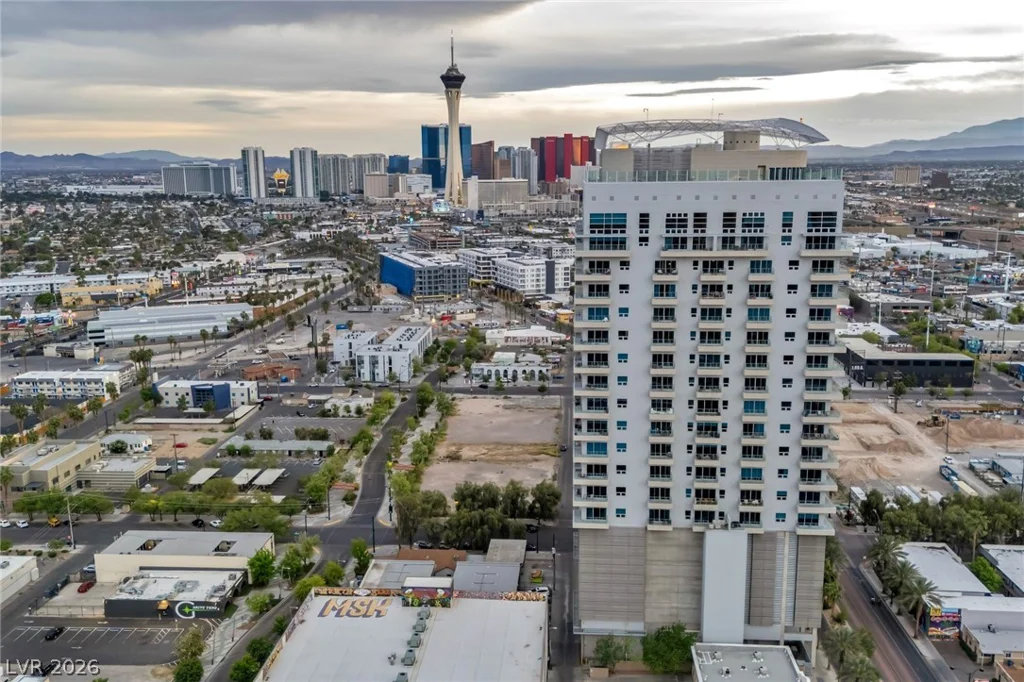200 Hoover, Las Vegas, NV 89101
