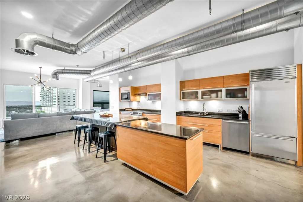 200 Hoover, Las Vegas, NV 89101
