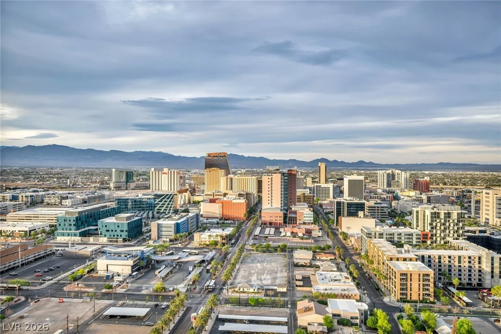 200 Hoover, Las Vegas, NV 89101