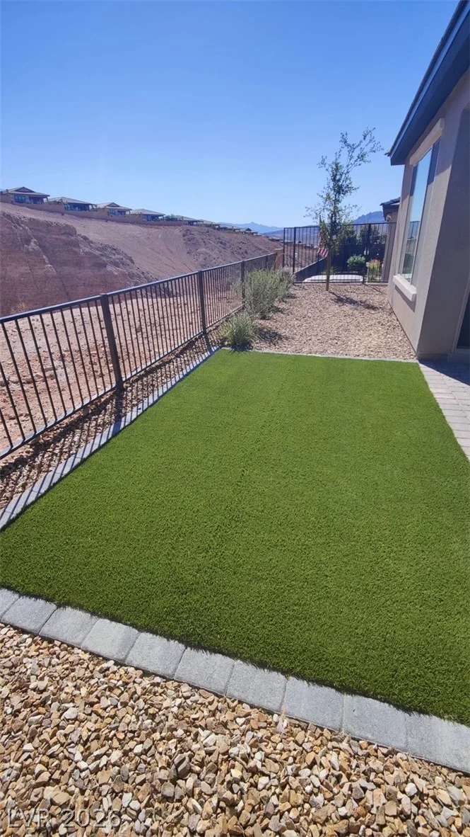 76 Crimson Cactus, Henderson, NV 89011