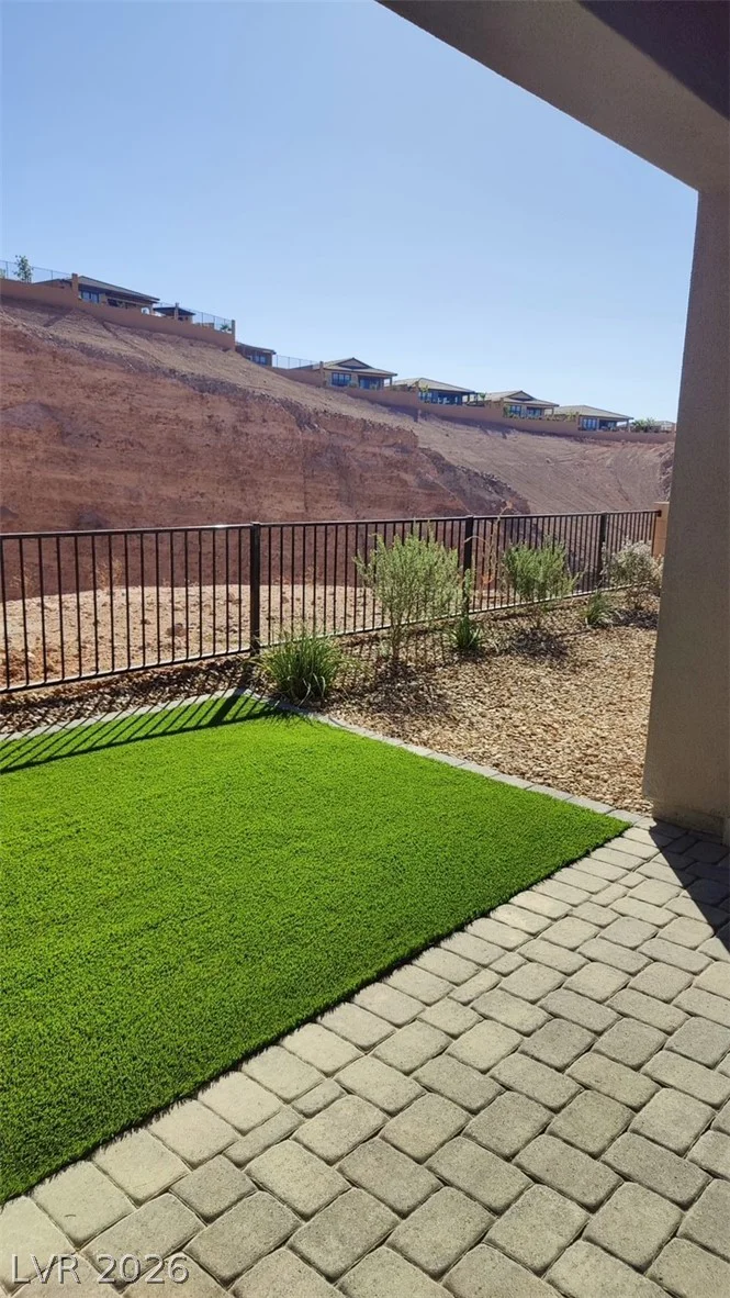 76 Crimson Cactus, Henderson, NV 89011