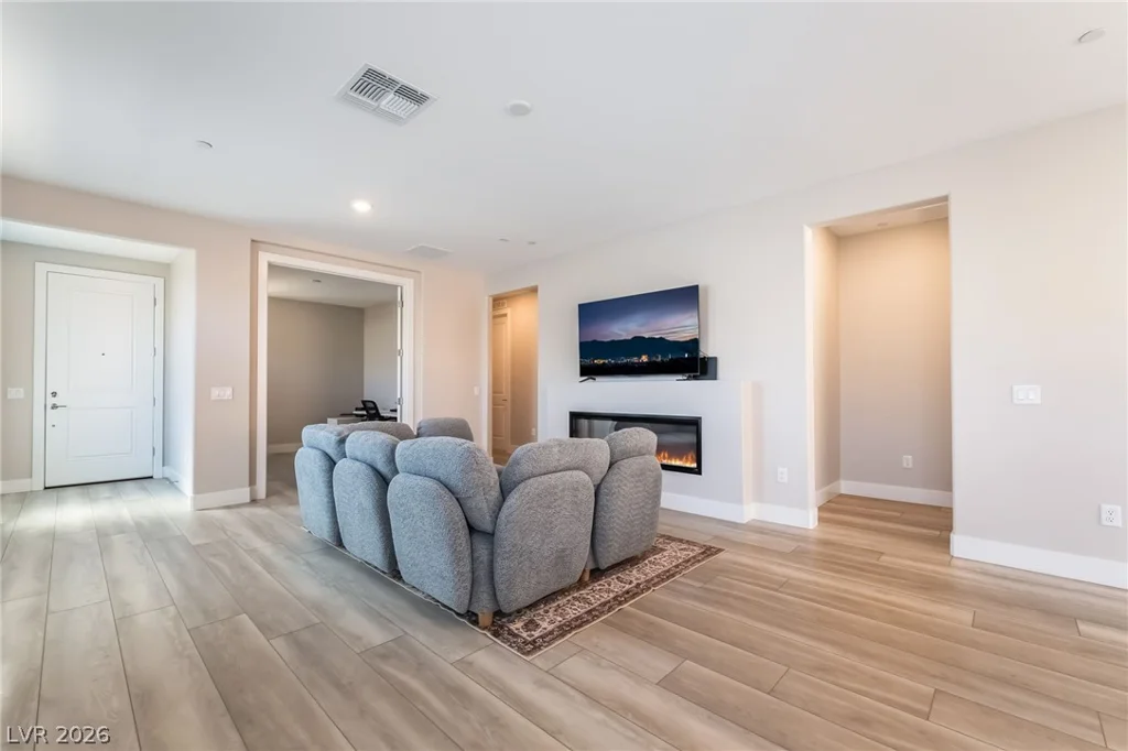 76 Crimson Cactus, Henderson, NV 89011