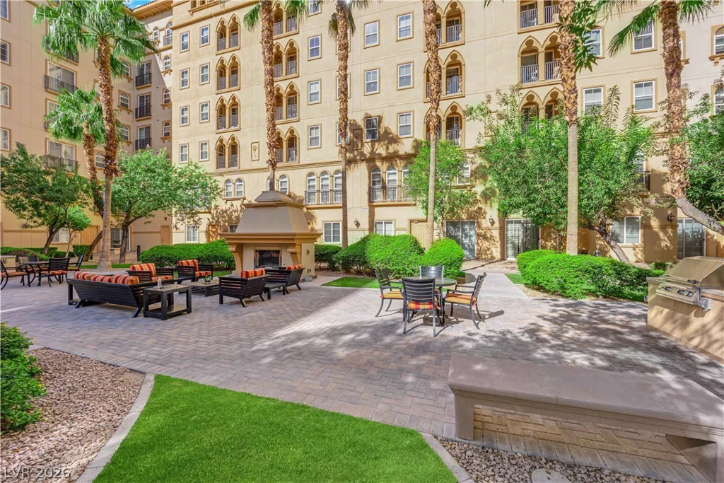 2455 Serene, Las Vegas, NV 89123