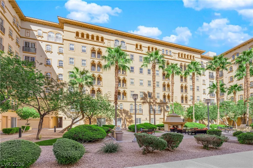 2455 Serene, Las Vegas, NV 89123