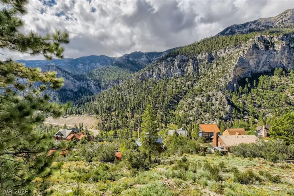 4947 Snow White, Mount Charleston, NV 89124