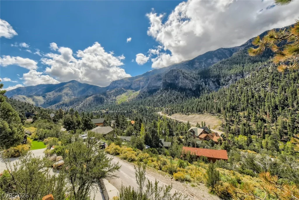 4947 Snow White, Mount Charleston, NV 89124