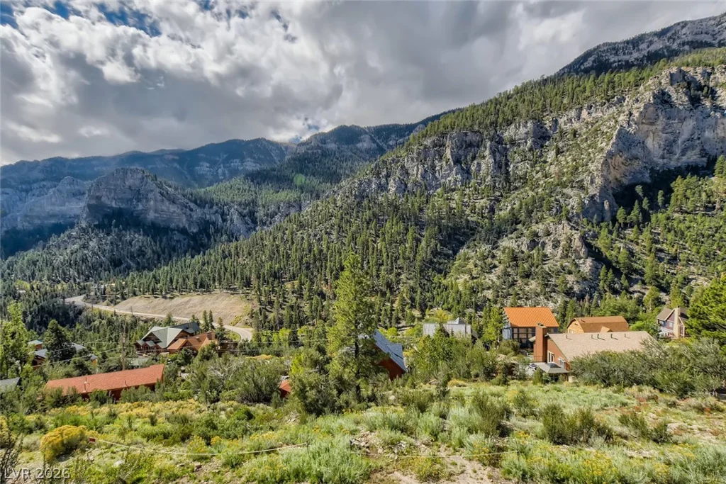 4947 Snow White, Mount Charleston, NV 89124
