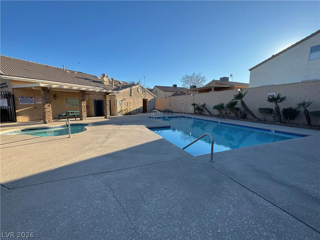 5281 Mineral Lake, Las Vegas, NV 89122