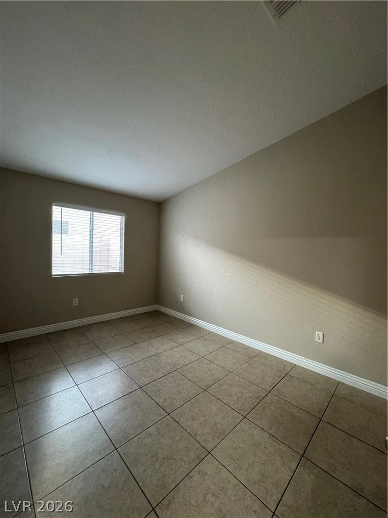5281 Mineral Lake, Las Vegas, NV 89122