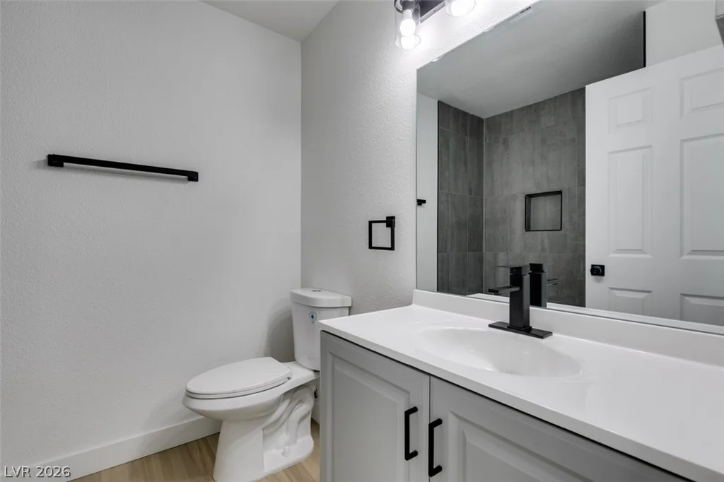 2429 Charteroak, Las Vegas, NV 89108