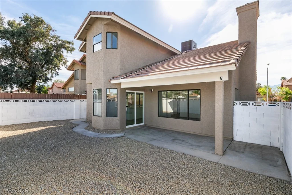 2429 Charteroak, Las Vegas, NV 89108