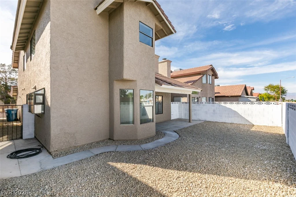 2429 Charteroak, Las Vegas, NV 89108