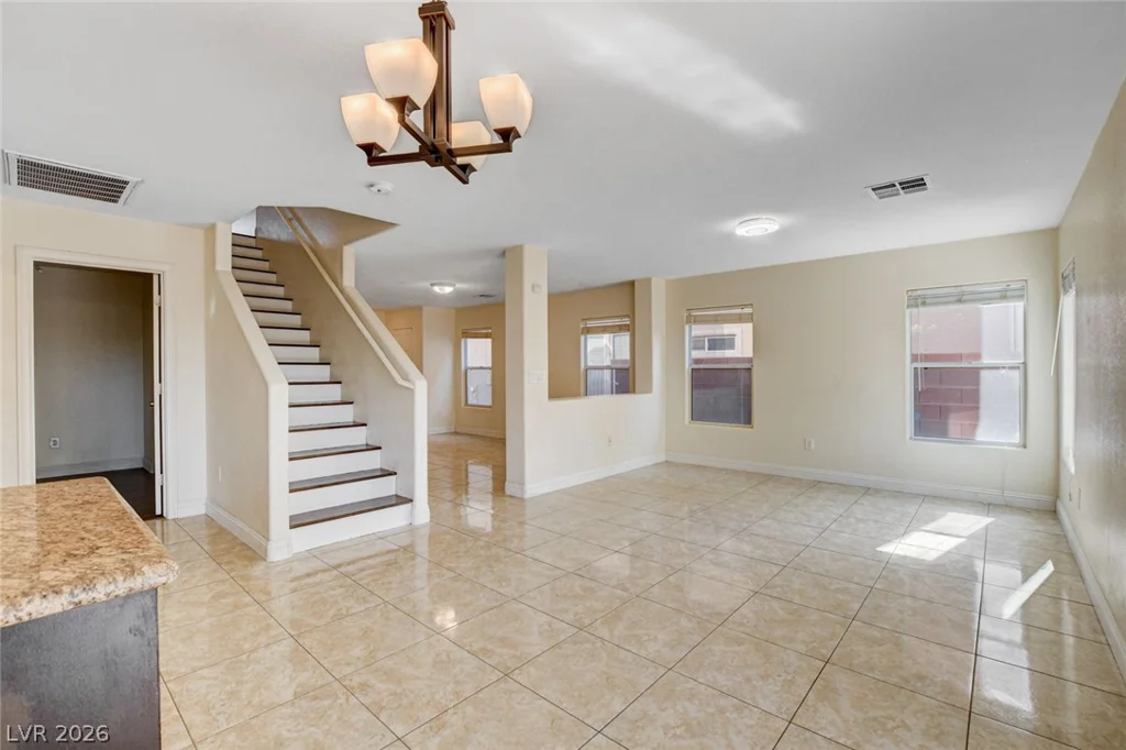 2621 Courlan, North Las Vegas, NV 89084