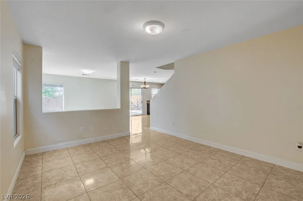 2621 Courlan, North Las Vegas, NV 89084