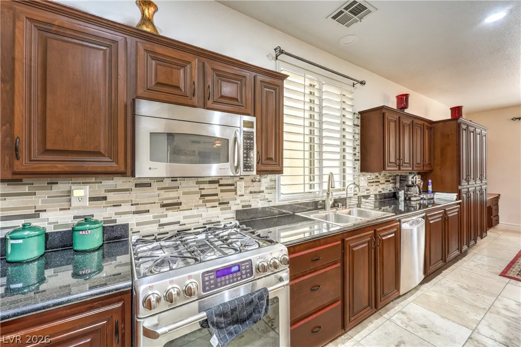 949 Via Stellato, Henderson, NV 89011