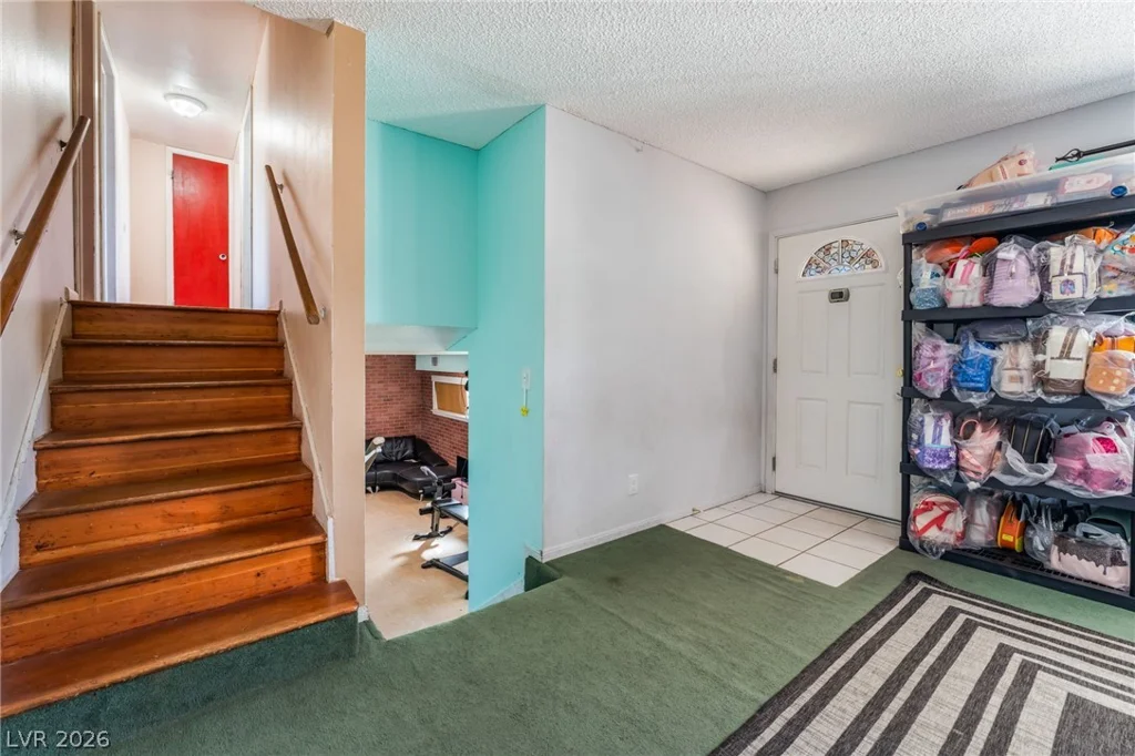 6148 Cromwell, Las Vegas, NV 89107