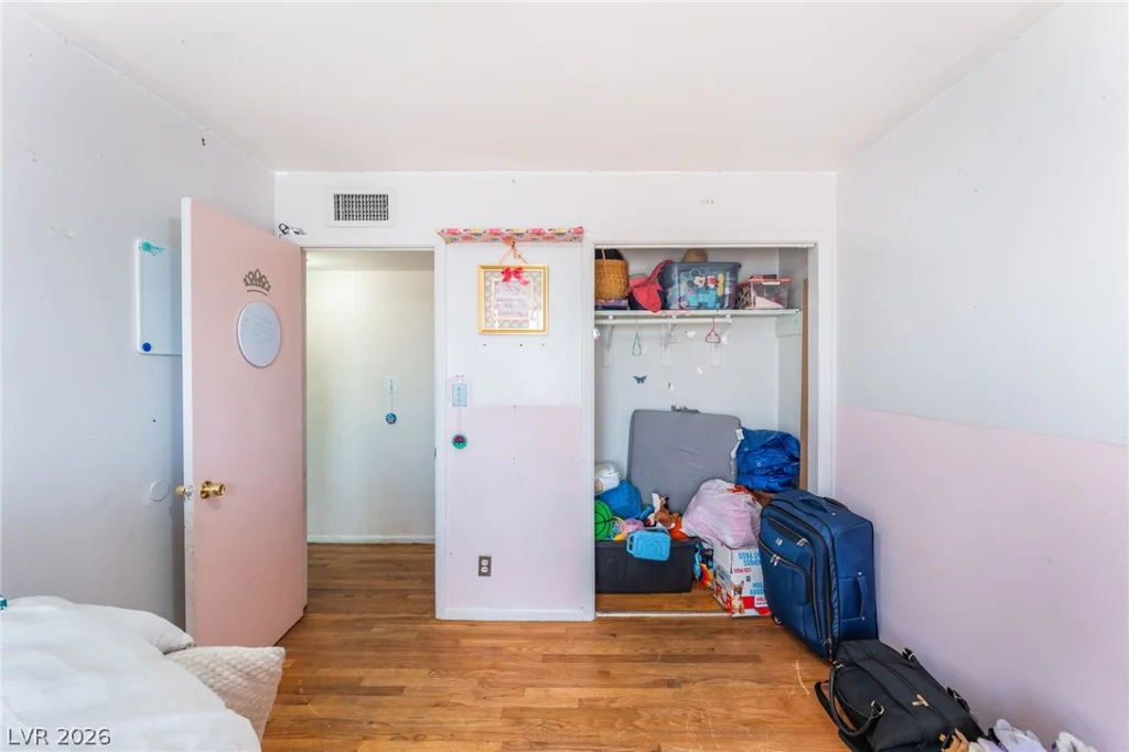 6148 Cromwell, Las Vegas, NV 89107