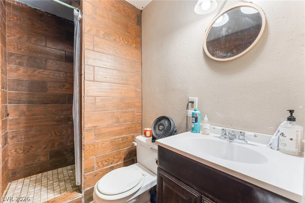 6148 Cromwell, Las Vegas, NV 89107