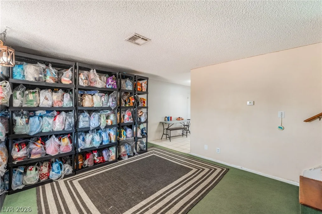 6148 Cromwell, Las Vegas, NV 89107