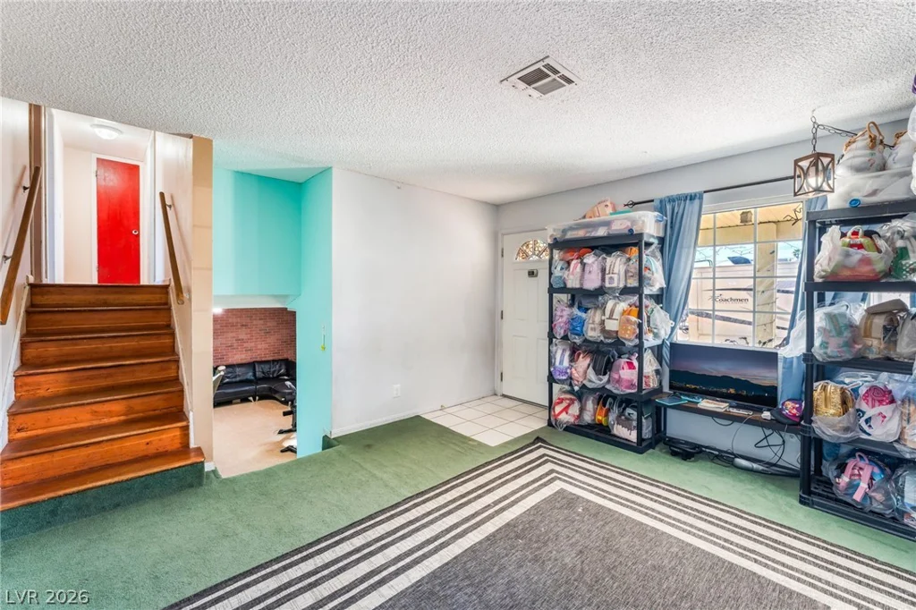 6148 Cromwell, Las Vegas, NV 89107