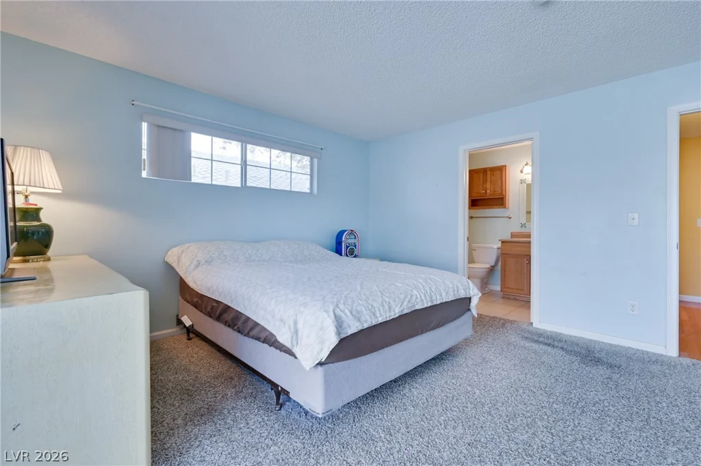 2032 Bavington, Las Vegas, NV 89108