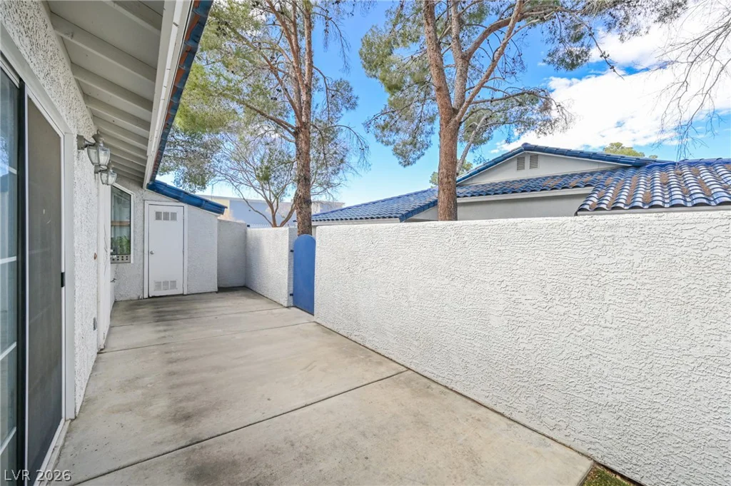 2032 Bavington, Las Vegas, NV 89108