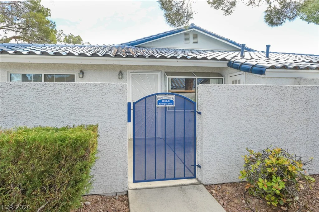 2032 Bavington, Las Vegas, NV 89108