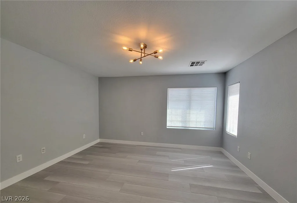 7313 Burnt Umber, Las Vegas, NV 89139