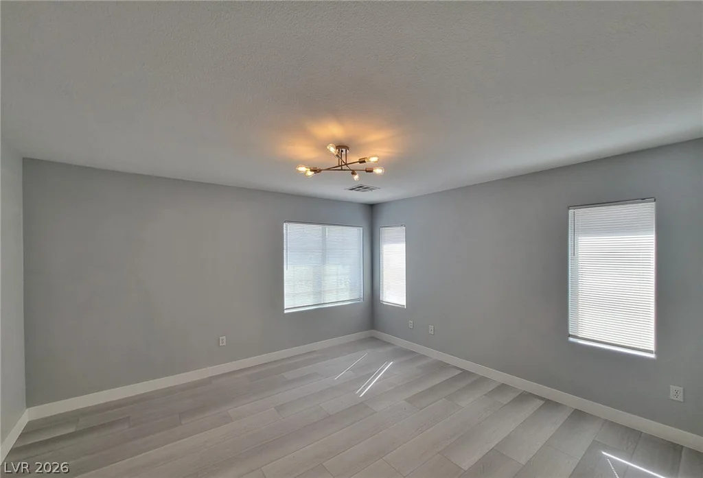 7313 Burnt Umber, Las Vegas, NV 89139