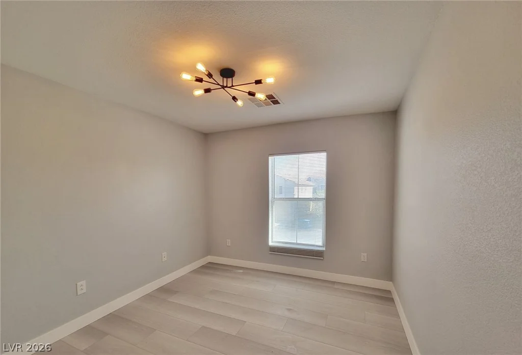 7313 Burnt Umber, Las Vegas, NV 89139