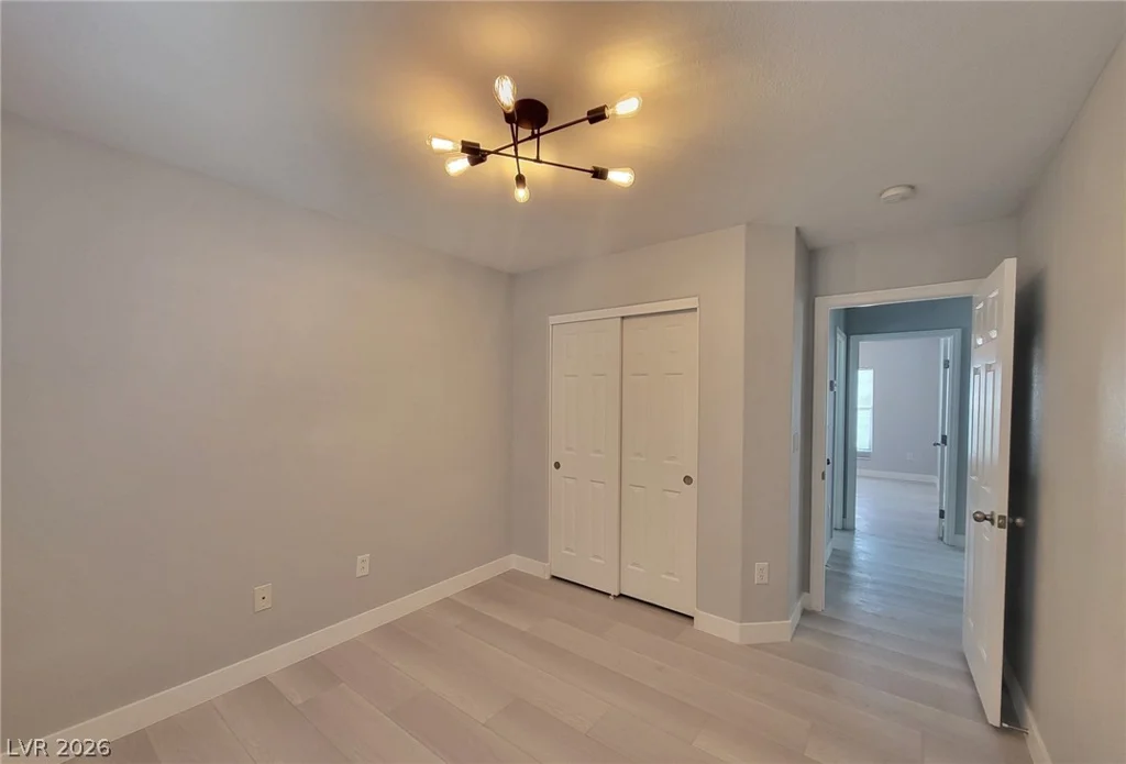 7313 Burnt Umber, Las Vegas, NV 89139