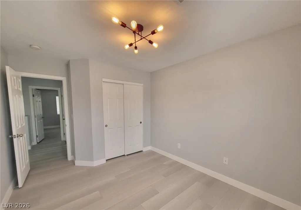 7313 Burnt Umber, Las Vegas, NV 89139