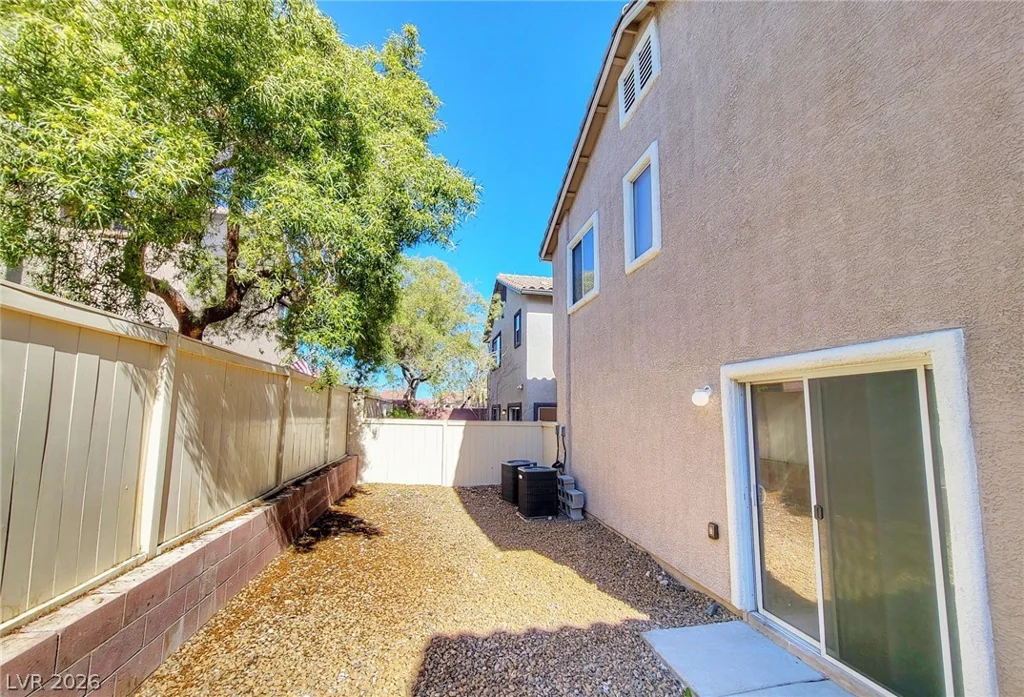 7313 Burnt Umber, Las Vegas, NV 89139